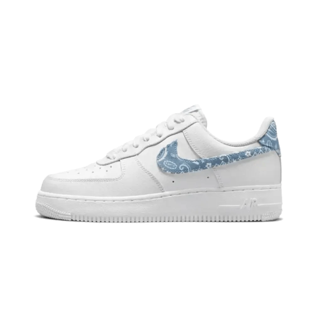 Nike - Shoes > Sneakers - White - Nike - Modalova