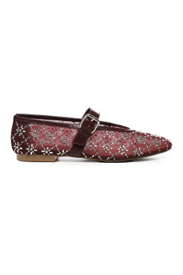 rhinestone-buckle-flat-shoes-bordeaux