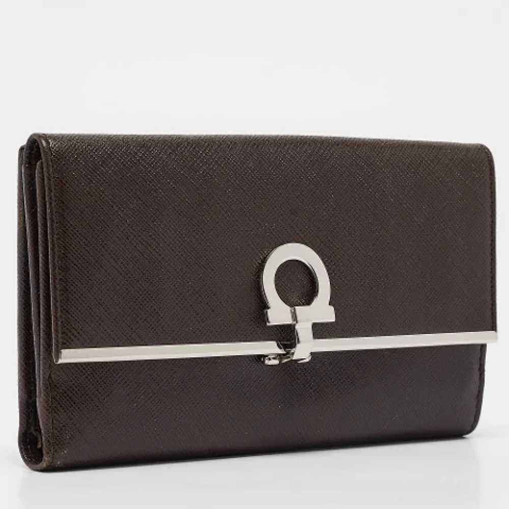 Salvatore Ferragamo Pre-owned Leather wallets Brown Dames