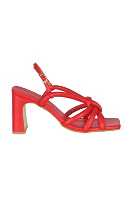 leather-sandals-with-square-toe