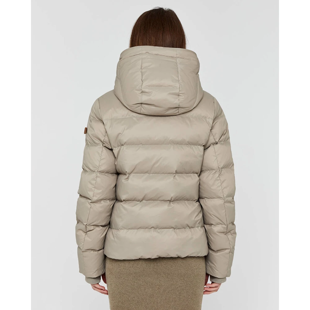 Moscow Stijlvolle Jack Ogmundaf Beige Dames