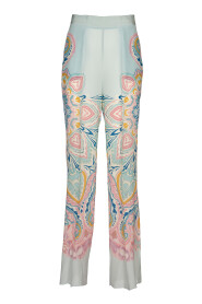 Chinos