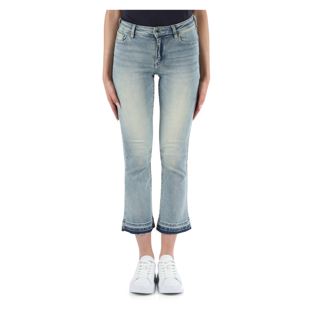 Armani Exchange Flare Capri Jeans met Vijf Zakken Blue Dames