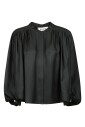 chemisier-noir-en-soie-style-elegant-confortable