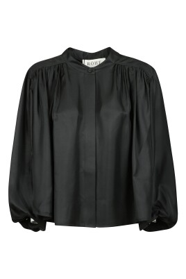 black-silk-shirt-elegant-comfortable-style