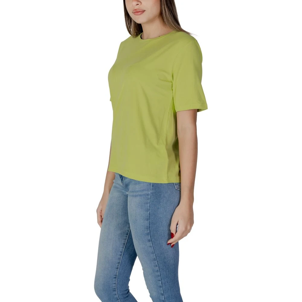 b.Young Groene Katoenen Tops & T-shirt Green Dames