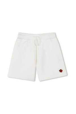 shorts-decontractes-blancs