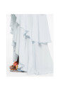 robe-longue-bleu-ornee-de-perles-a-col-v