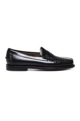 black-leather-slip-on-flat-shoes