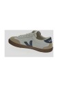sneaker-a-lacets