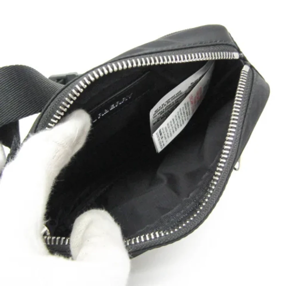 Burberry Vintage Pre-owned Nylon crossbody-bags Black Dames