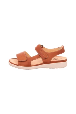 Enfärgade sandaler