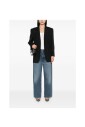 veste-noire-texturee-avec-boutonnage