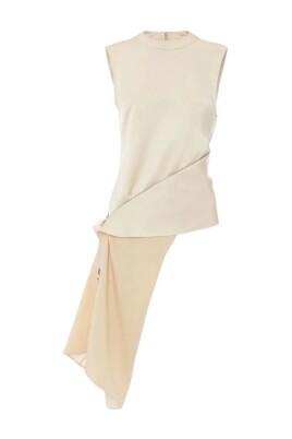 top-sans-manches-a-details-zippes