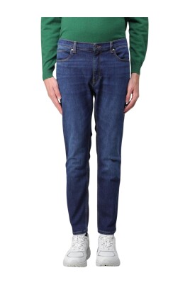 classic-denim-jeans