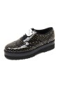 chaussures-classiques-elegantes-a-clous-dores