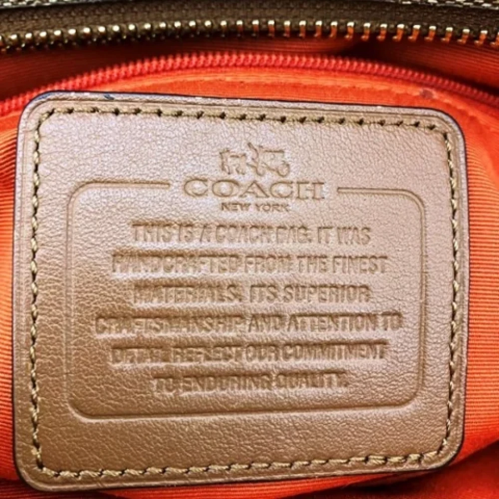 Coach Pre-owned Canvas shoulder-bags Brown Dames