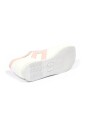 chaussure-a-lacets-blanche-effet-noix-de-coco