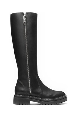 black-ankle-boots-for-women