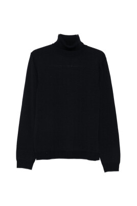 stylish-sweater