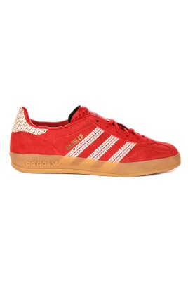 red-white-indoor-women-sneakers