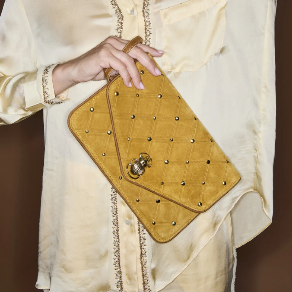 Claris Virot Amber Suède Clutch met Juweelsluiting Brown Dames