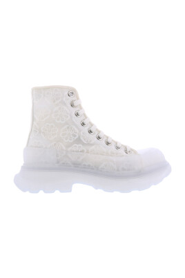 womens-boot-trendy-fashion-style