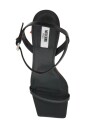sandales-en-cuir-patte-de-canard