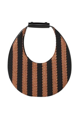 chic-black-shoulder-bag