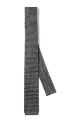 cravate-elegante-en-soie