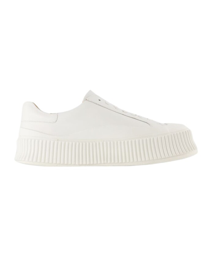 white-leather-sneakers-round-toe