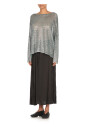 pull-en-lin-bleu-avec-motif-perfore