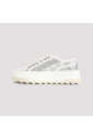 tennis-sneakers-for-active-lifestyle