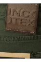 pantalon-vert-avec-porte-cles
