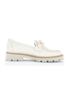 Vita Avslappnade Loafers
