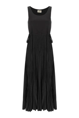 Classi Dress