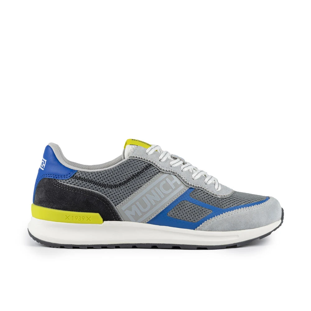 Shoes > Sneakers - - Munich - Modalova