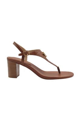 bruna högklackade sandaler