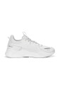 triple-sneakers-pour-un-style-de-vie-actif