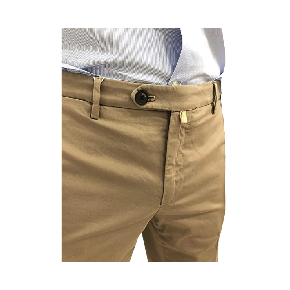 Alviero Martini 1a Classe Bermuda Shorts Beige Heren