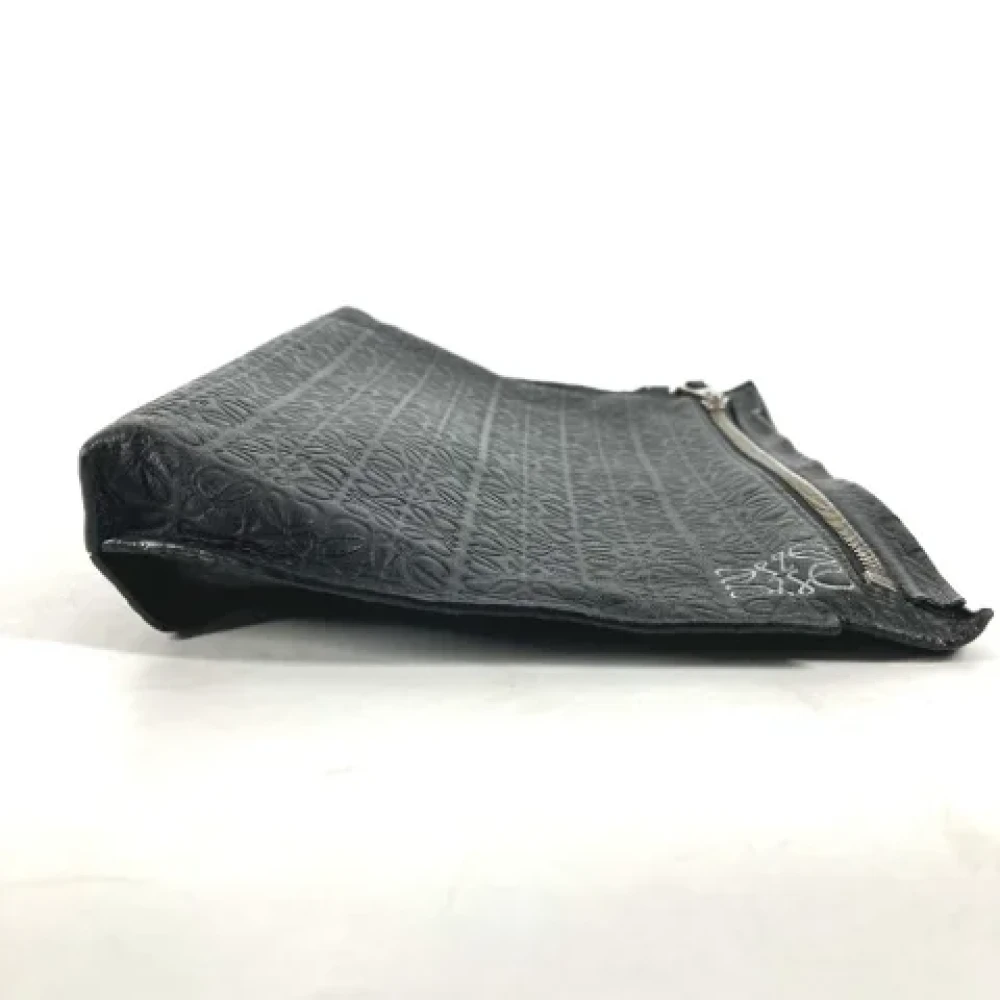 Loewe Pre-owned Leather clutches Black Heren