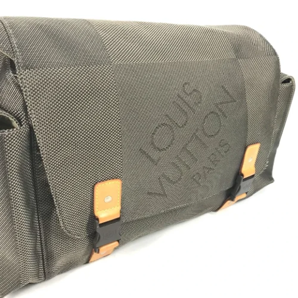 Louis Vuitton Vintage Pre-owned Fabric louis-vuitton-bags Gray Heren