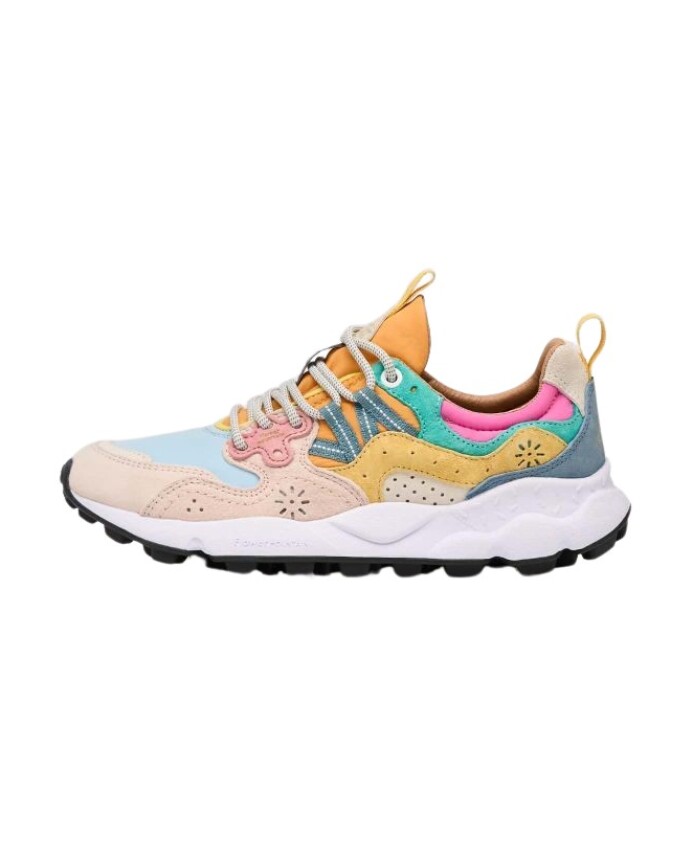 stylish-sneakers-for-outdoor-adventures