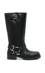 bottes-noires-en-cuir-avec-boucle