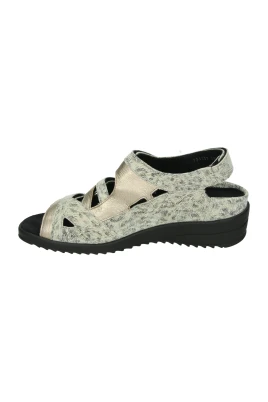 7426 Wedge Sandal