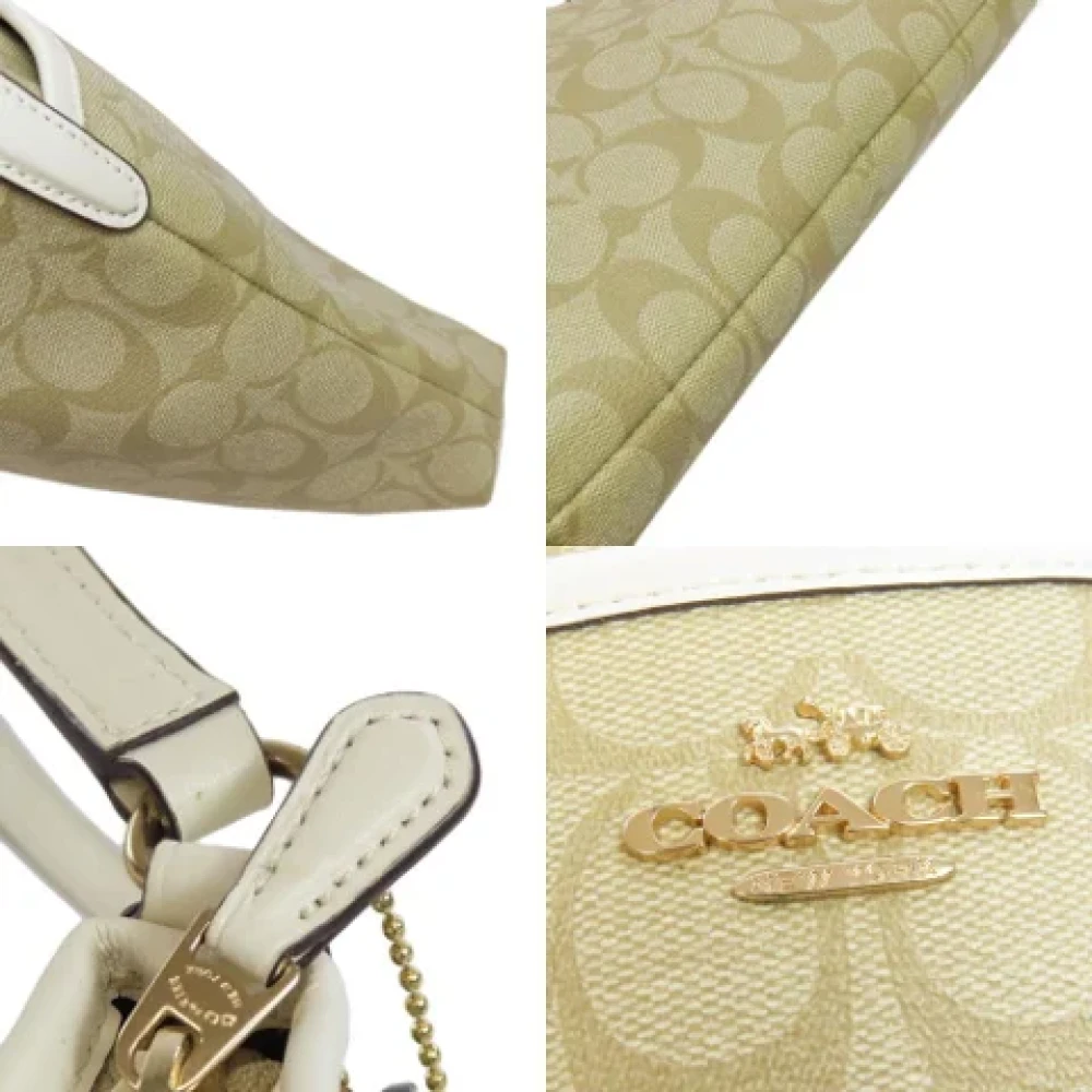 Coach Pre-owned Plastic shoulder-bags Beige Dames