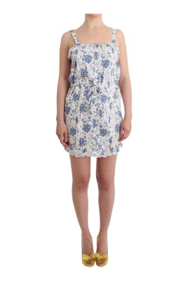 elegant-floral-sundress-for-seaside-soirees