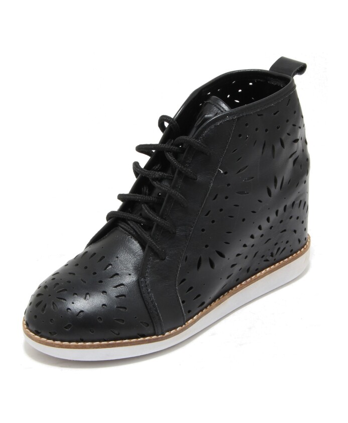 stylish-aversa-platform-shoes