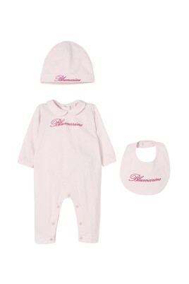 stylish-kids-pack-for-fashion-enthusiasts
