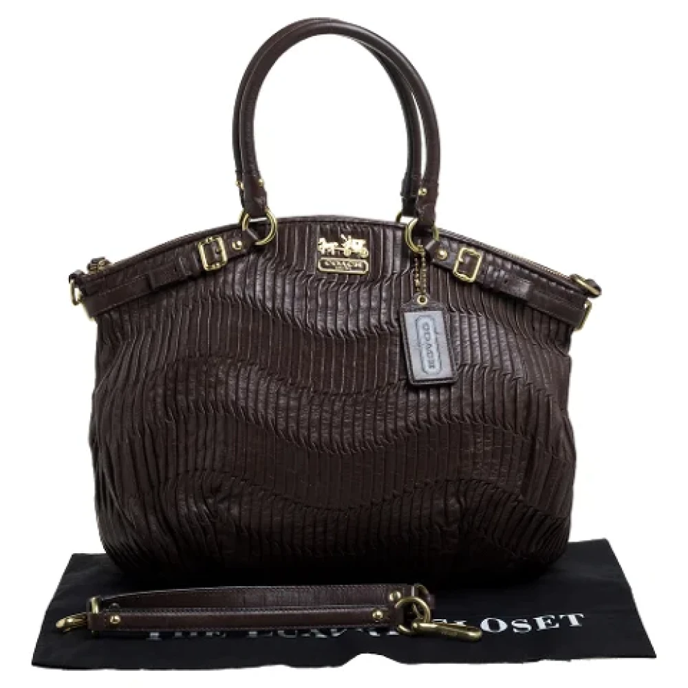 Coach Pre-owned Leather handbags Brown Dames